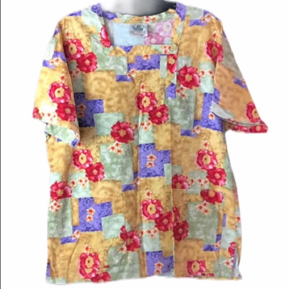 Crest Scrub Top Floral Medium Womens 100% Cotton